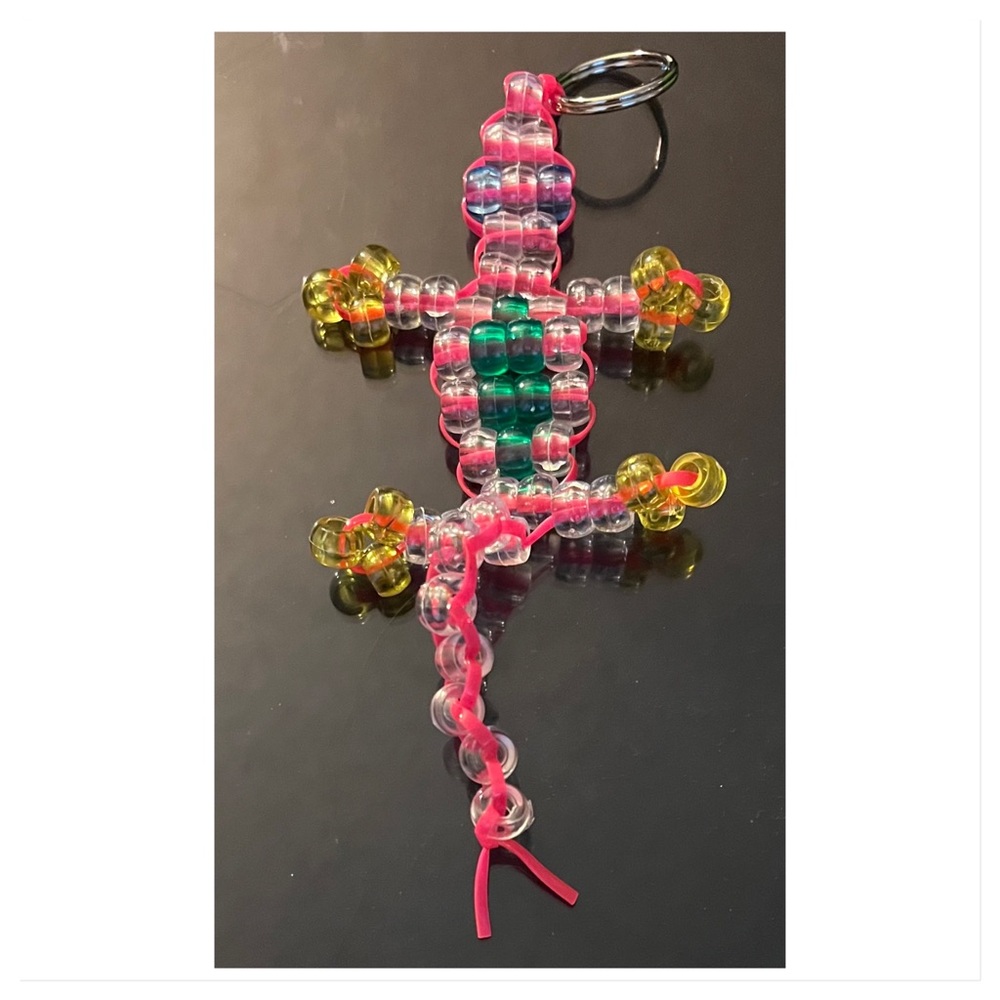 Handmade lizard bead keychain